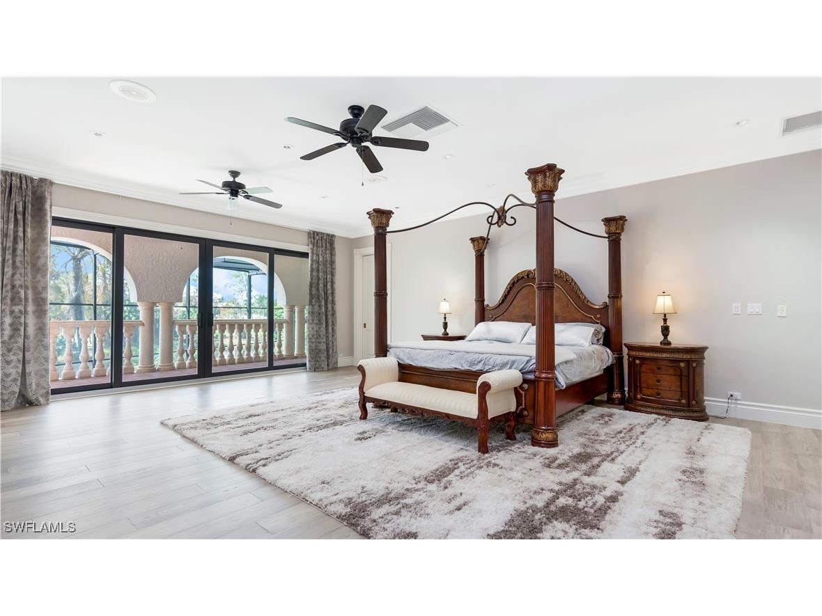 13323 Rosewood Lane Naples FL 34119 224087151 image17