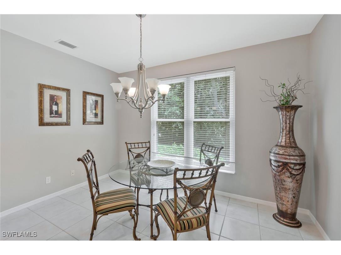 1340 Charleston Square Drive #101 Naples FL 34110 225048083 image10
