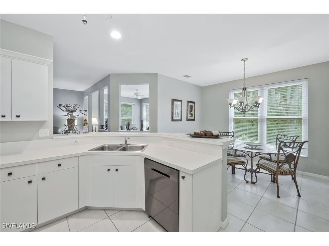 1340 Charleston Square Drive #101 Naples FL 34110 225048083 image8