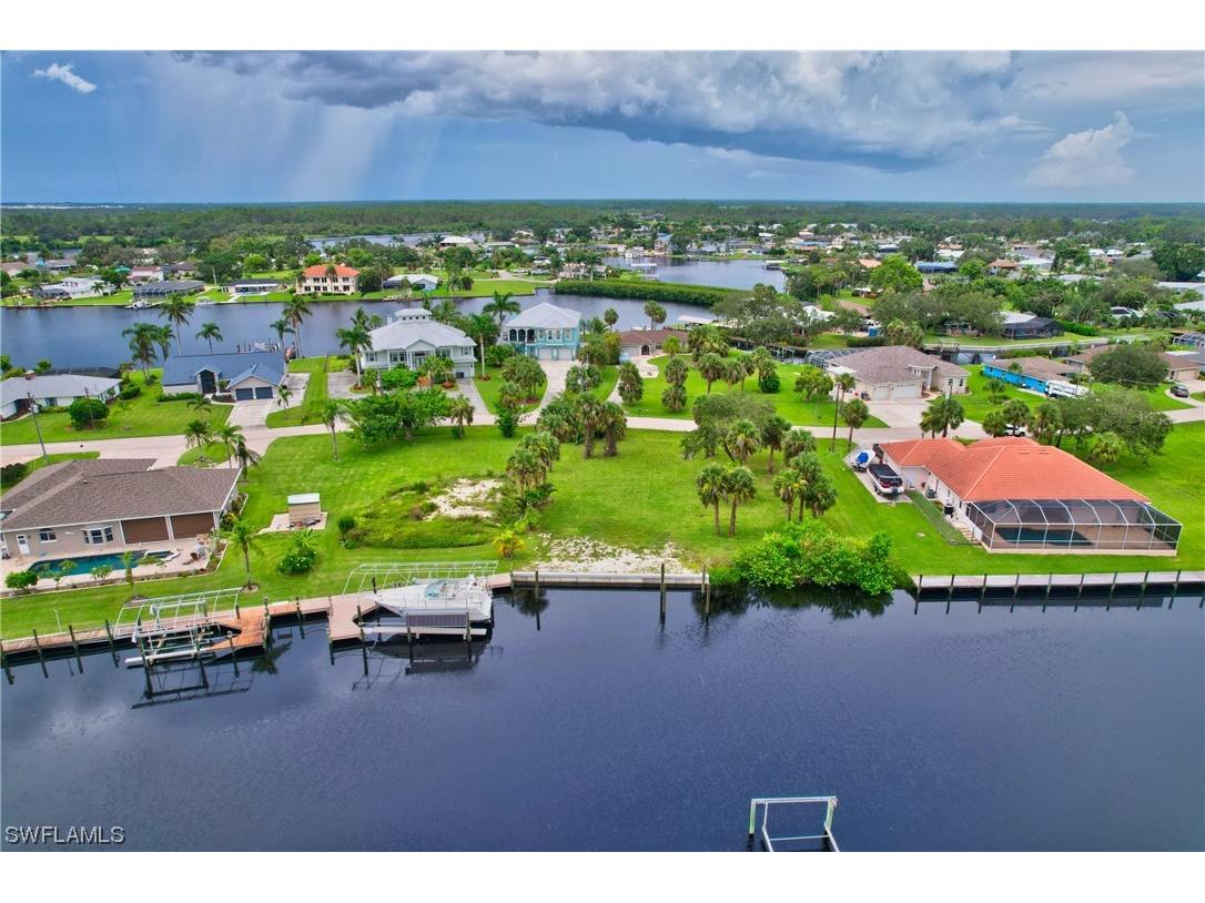 13427 Marquette Boulevard Fort Myers FL 33905 223068303 image1