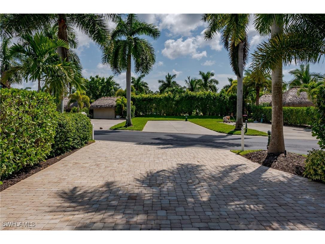 13565 Snapper Lane Naples FL 34114 224062512 image12