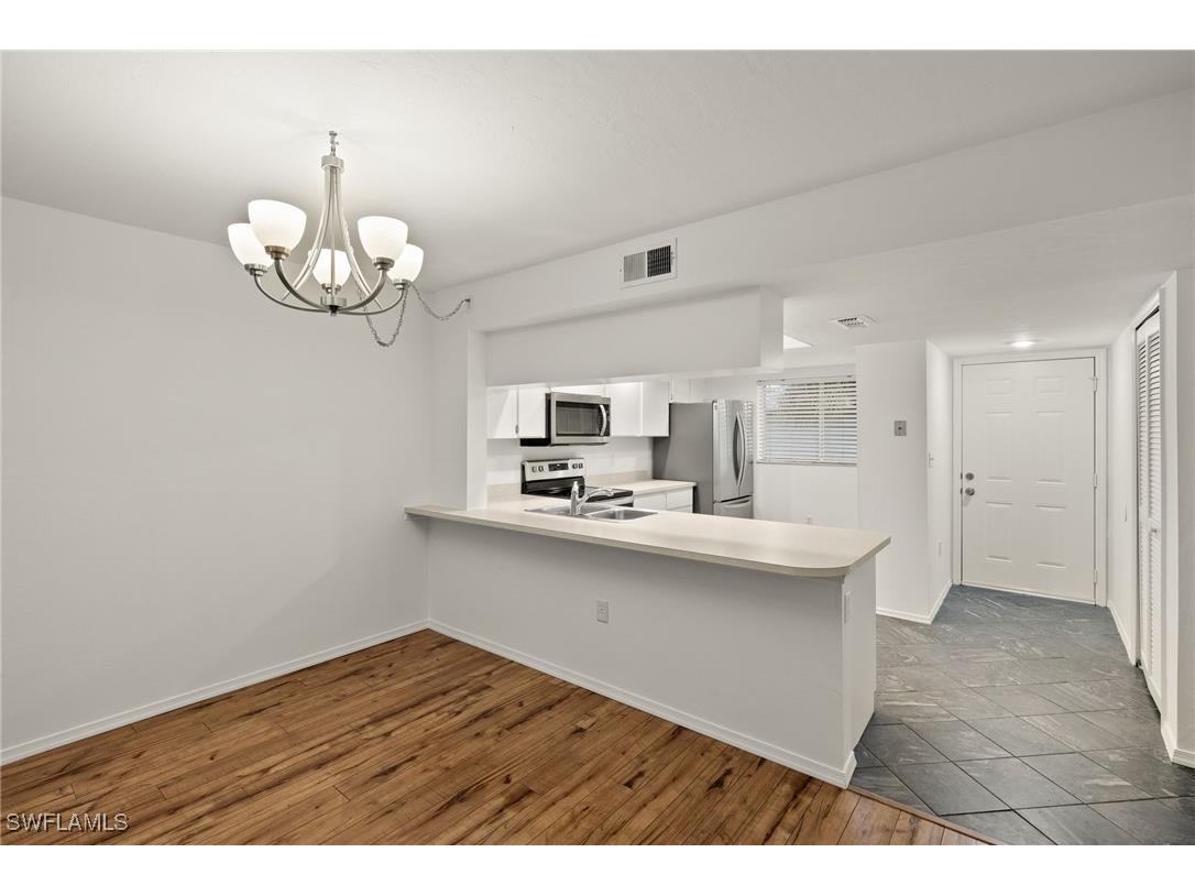 136 Cypress Way E #507 Naples FL 34110 225006921 image10