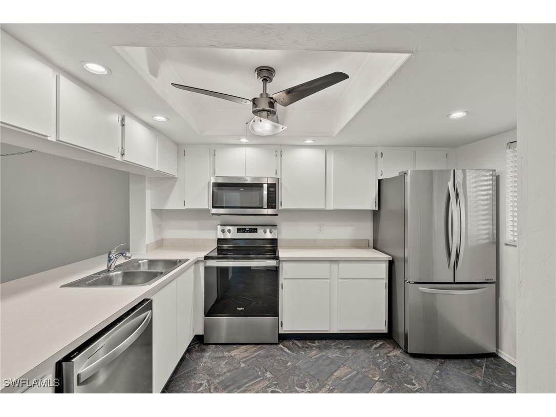 136 Cypress Way E #507 Naples FL 34110 225006921 image7