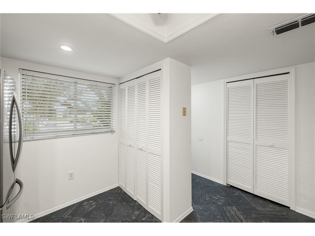 136 Cypress Way E #507 Naples FL 34110 225006921 image9