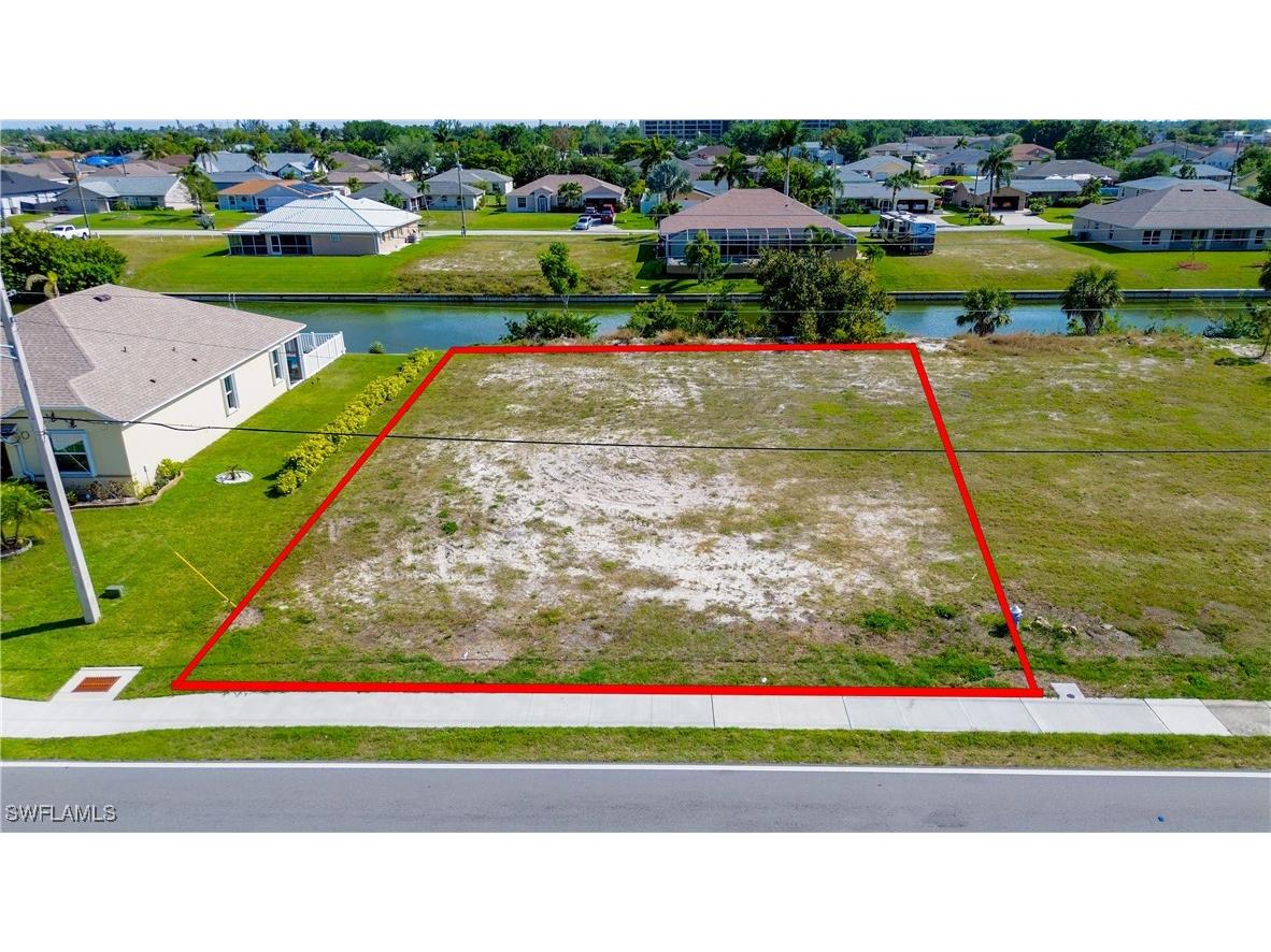 136 Nicholas Parkway E Cape Coral FL 33990 225054894 image1
