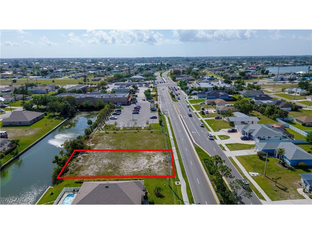 136 Nicholas Parkway E Cape Coral FL 33990 225054894 image8