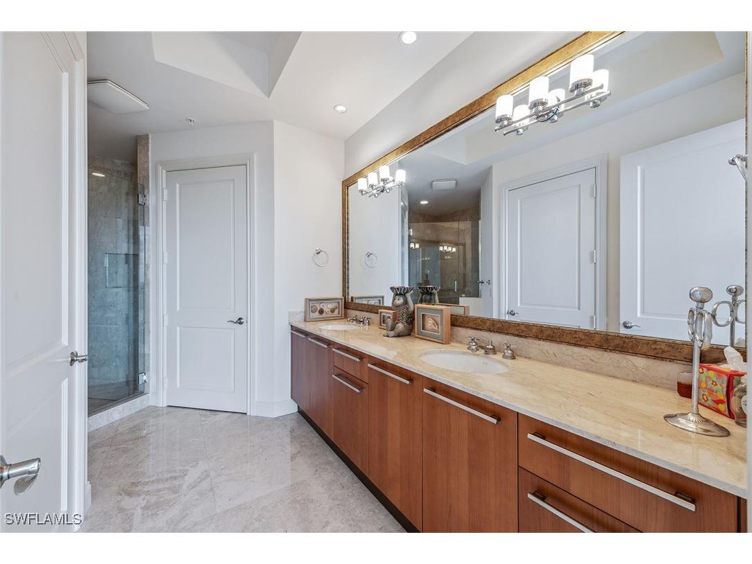 13675 Vanderbilt Drive #PH 1105 Naples FL 34110 225049685 image24