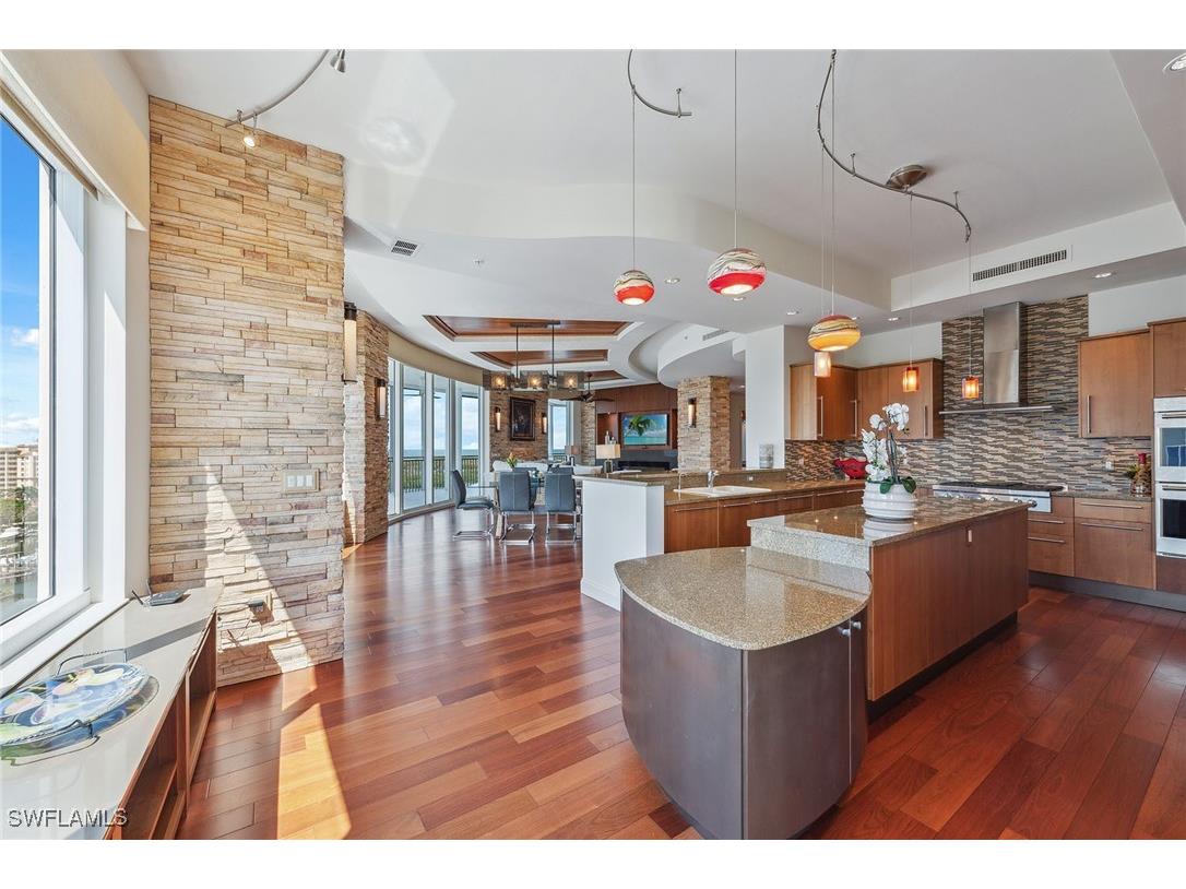 13675 Vanderbilt Drive #PH 1105 Naples FL 34110 225049685 image8