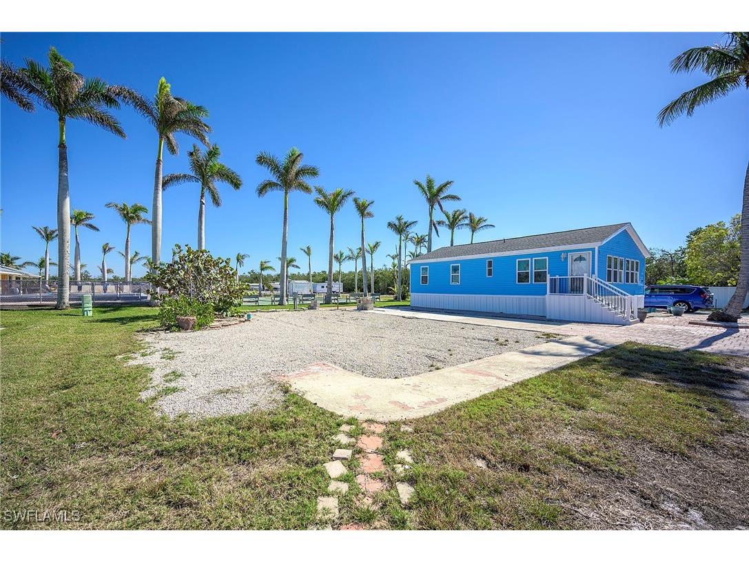 137 Garcia Way Fort Myers Beach FL 33931 225011104 image9