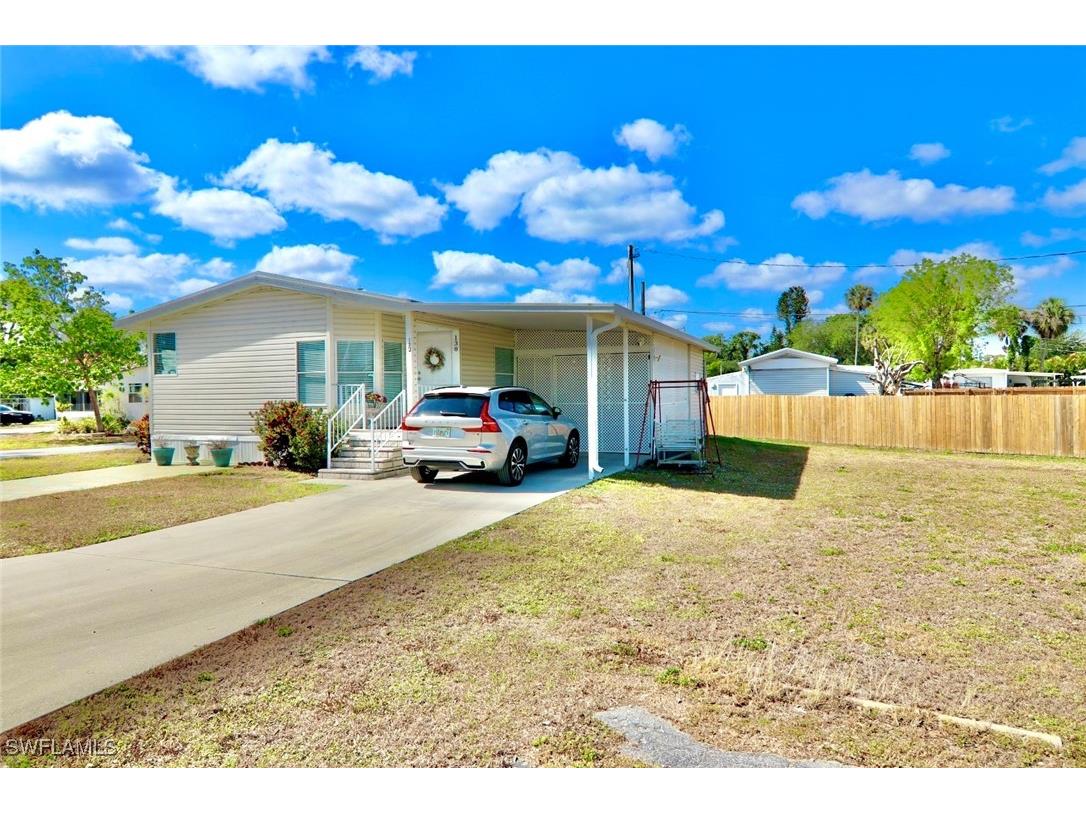 138 Lantern Lane North Fort Myers FL 33917 225047861 image1