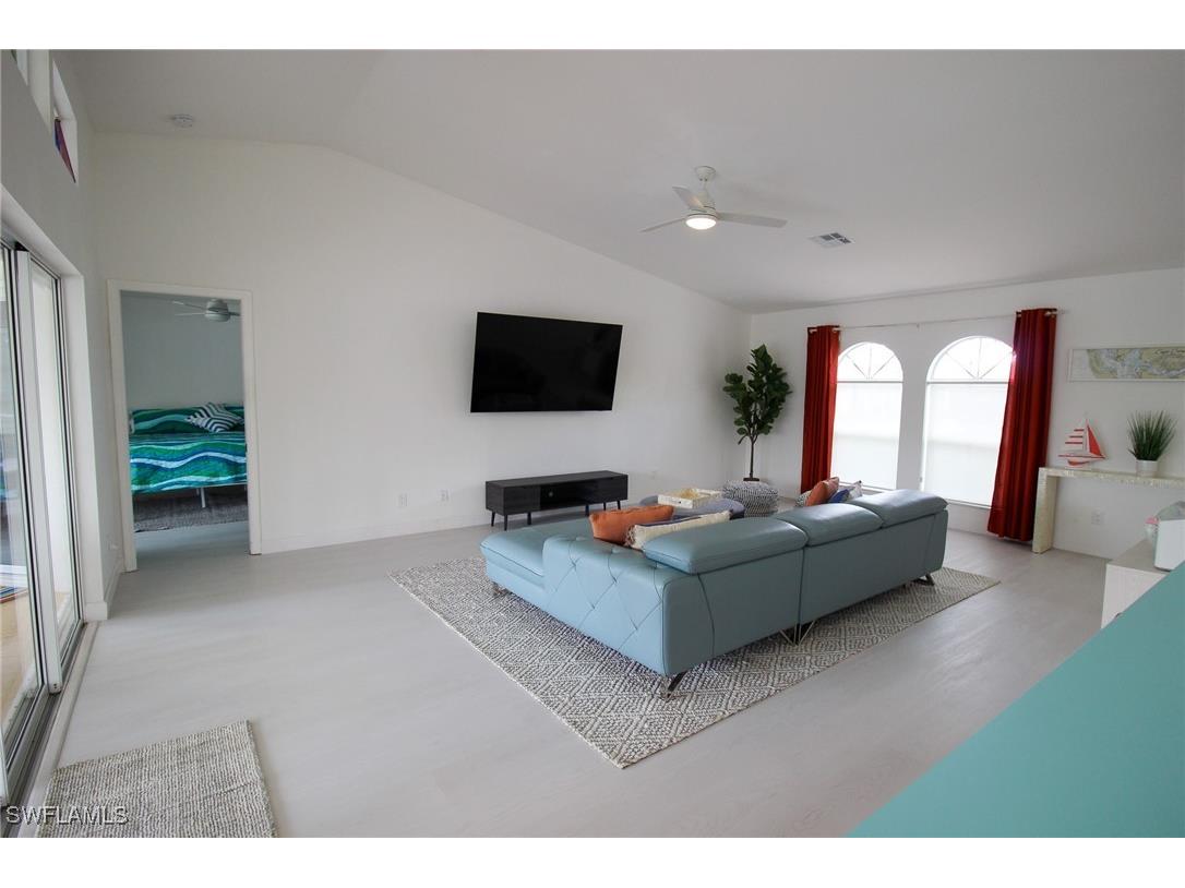 138 SE 20th Street Cape Coral FL 33990 225004727 image4