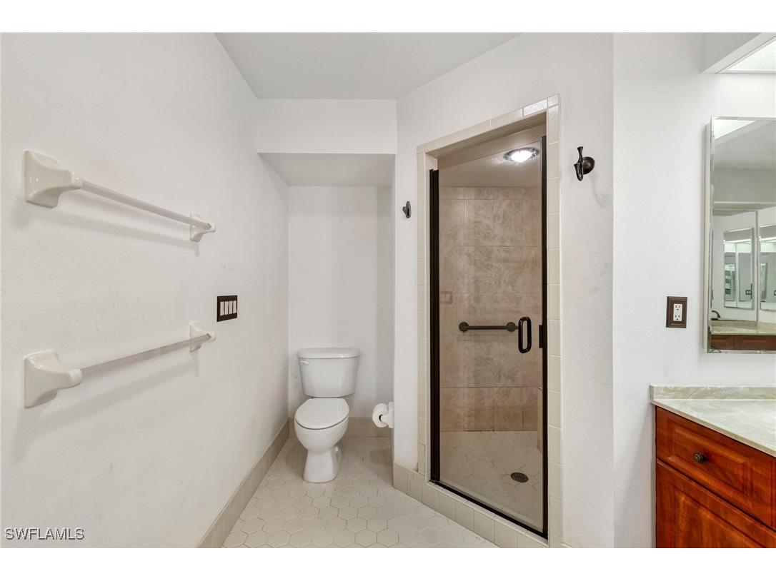 1381 N Brandywine Circle Fort Myers FL 33919 225000250 image21