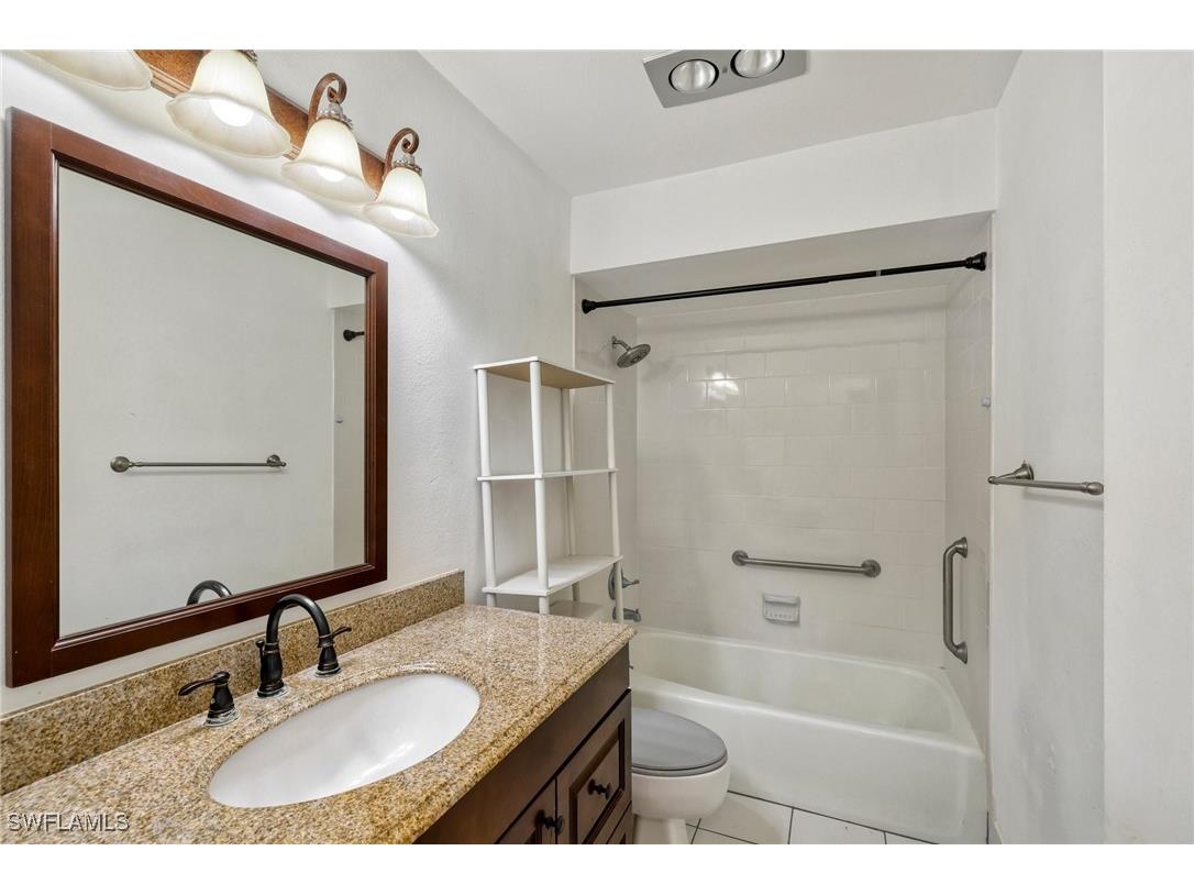 1381 N Brandywine Circle Fort Myers FL 33919 225000250 image26