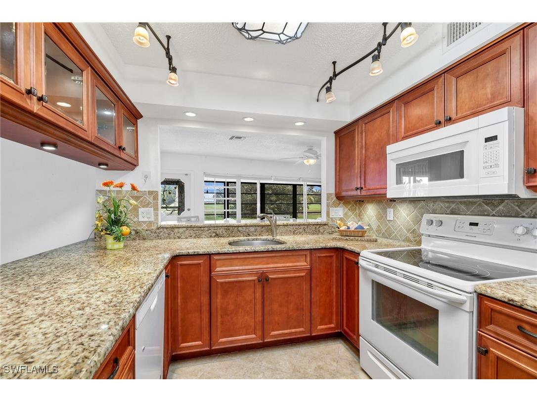 1381 N Brandywine Circle Fort Myers FL 33919 225000250 image8