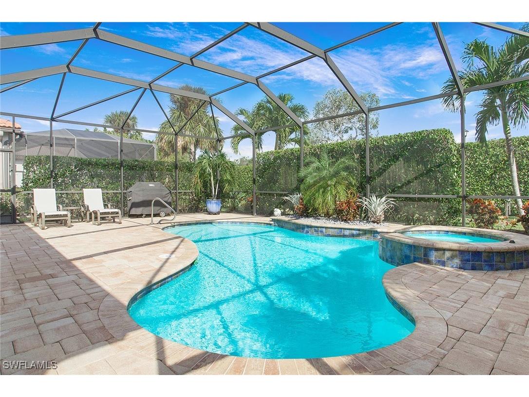 1382 Petone Court Naples FL 34113 224096320 image1
