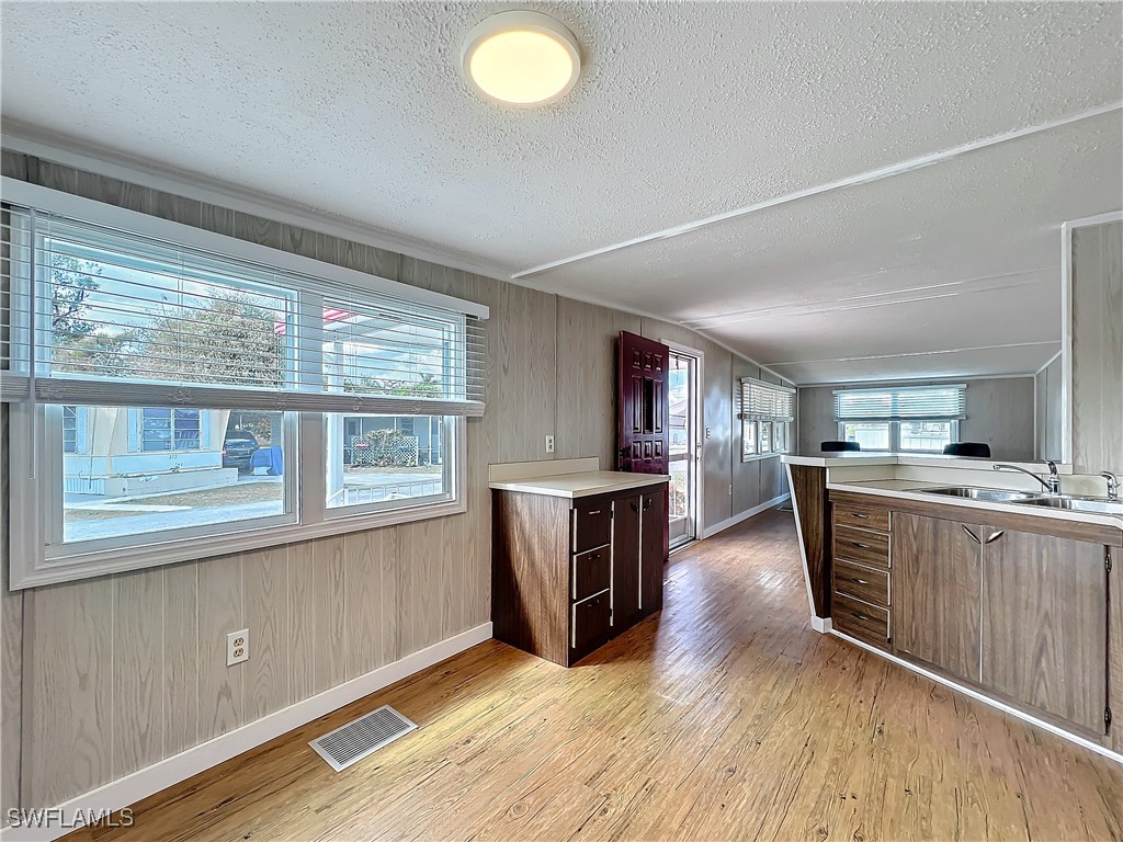 139 Gaslight Avenue North Fort Myers FL 33917 225028907 image17