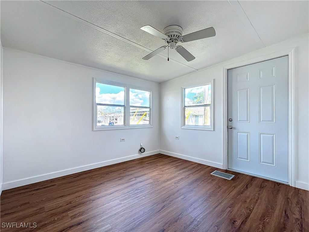 139 Gaslight Avenue North Fort Myers FL 33917 225028907 image20