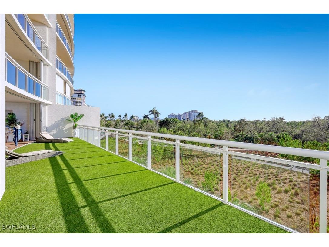 13915 Old Coast Road #305 Naples FL 34110 225055410 image28