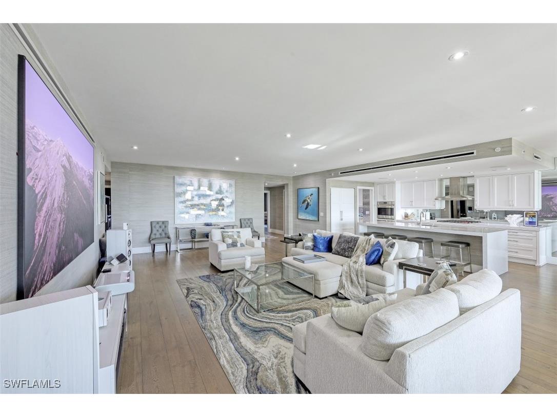 13915 Old Coast Road #305 Naples FL 34110 225055410 image3