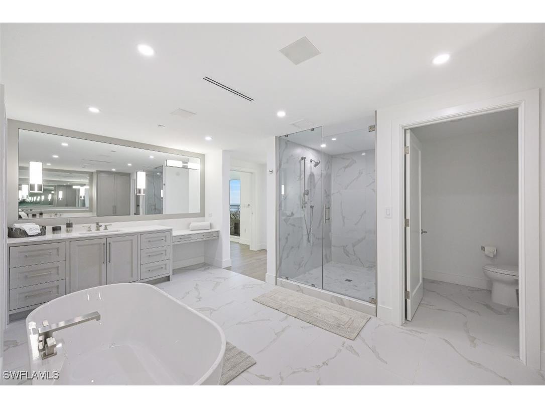 13935 Old Coast Road #1703 Naples FL 34110 225055402 image16