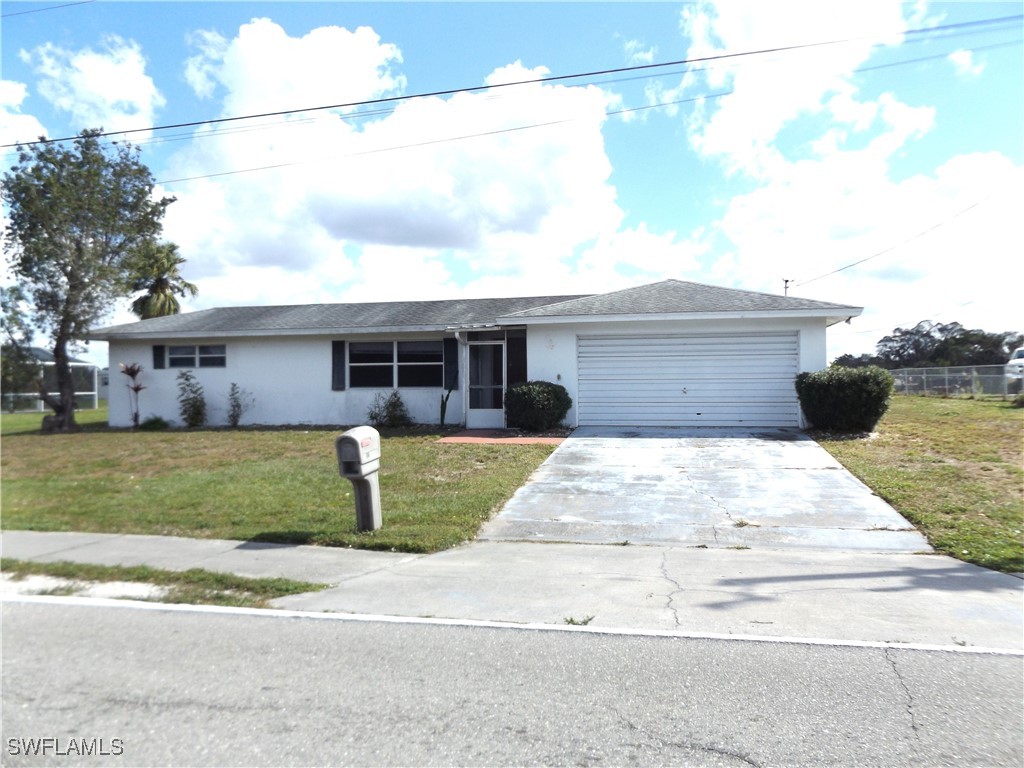 14 Richmond Avenue N Lehigh Acres FL 33936 225014012 image1