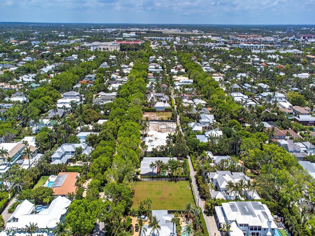 140 2nd Avenue N Naples FL 34102 225052605 image10