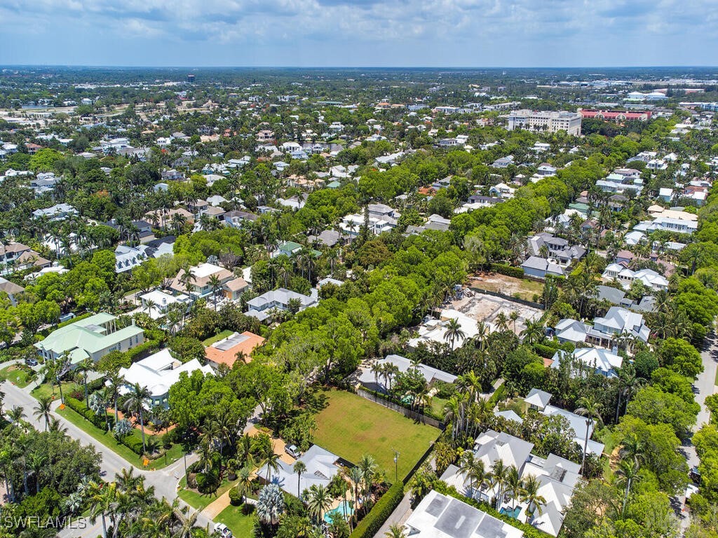 140 2nd Avenue N Naples FL 34102 225052605 image11