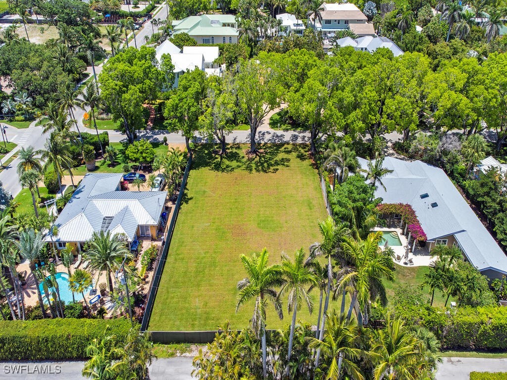 140 2nd Avenue N Naples FL 34102 225052605 image4