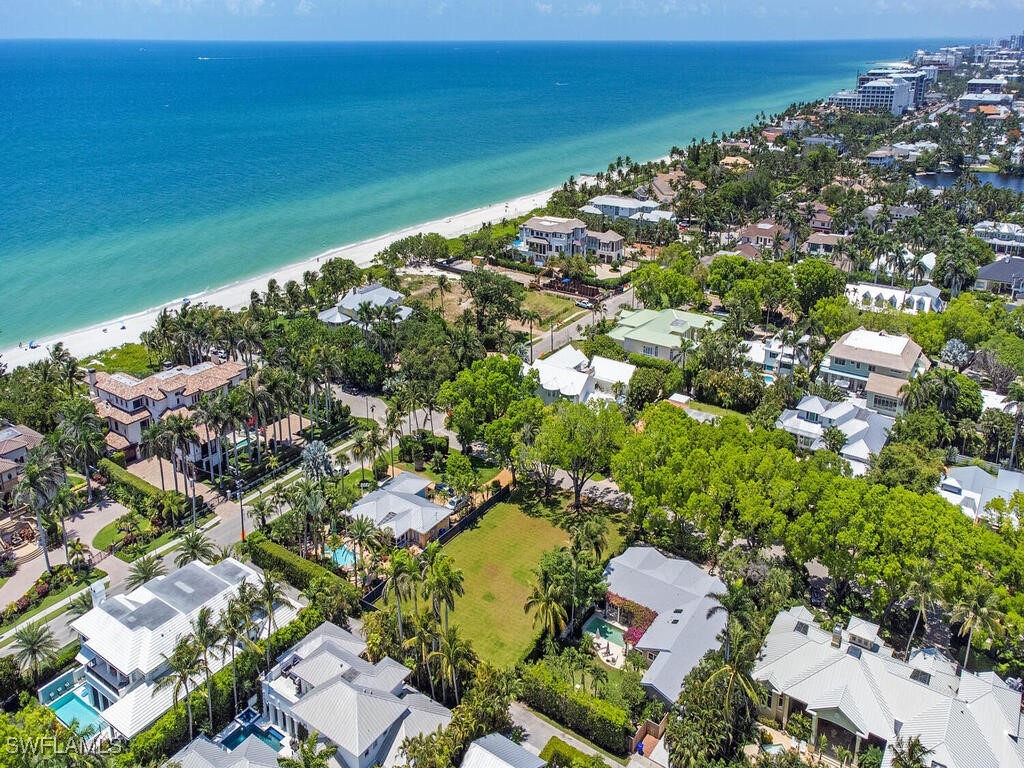 140 2nd Avenue N Naples FL 34102 225052605 image5