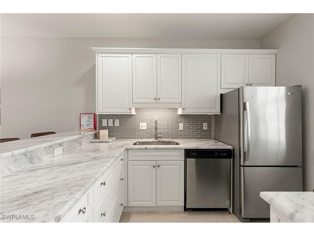 140 Palm Street #305 Marco Island FL 34145 225006247 image6