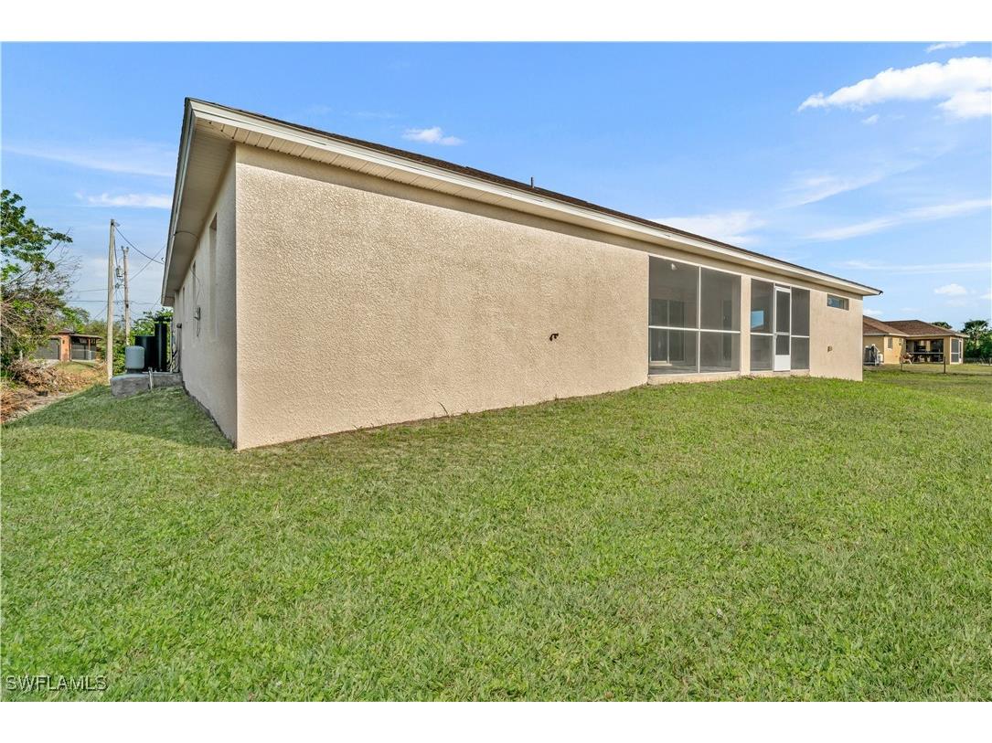 1402 Fred Avenue S Lehigh Acres FL 33976 225022784 image12