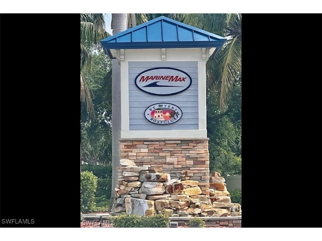 14030 Mcgregor Boulevard Cape Coral FL 33908 225045205 image2