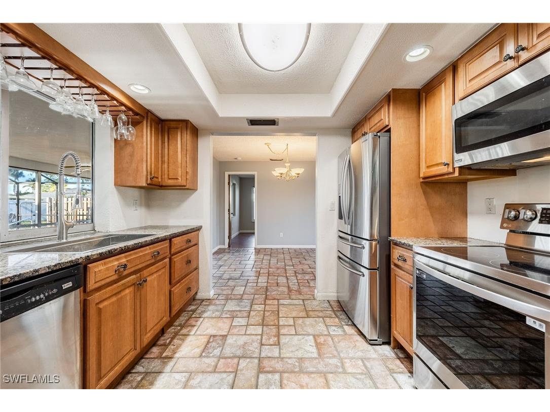 1404 SE 22nd Terrace Cape Coral FL 33990 225010252 image18