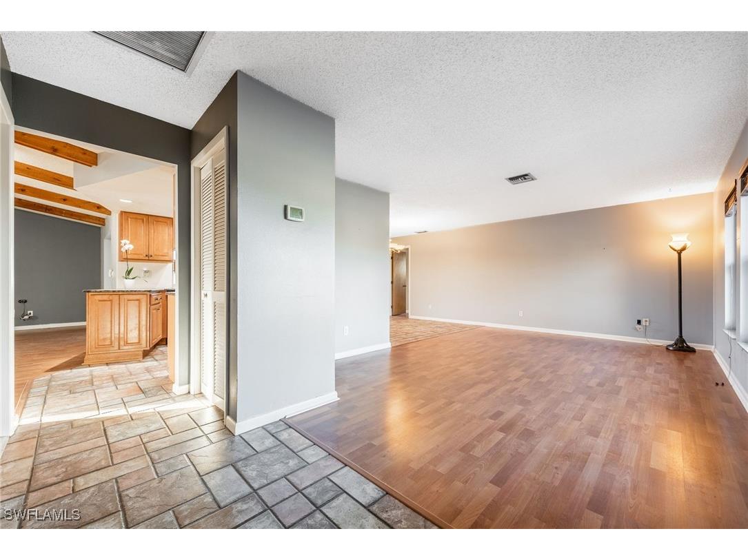 1404 SE 22nd Terrace Cape Coral FL 33990 225010252 image5