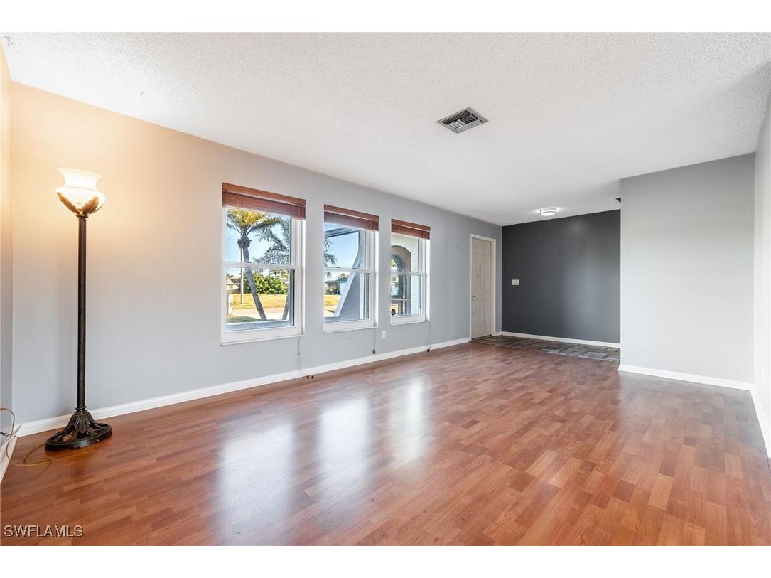 1404 SE 22nd Terrace Cape Coral FL 33990 225010252 image7