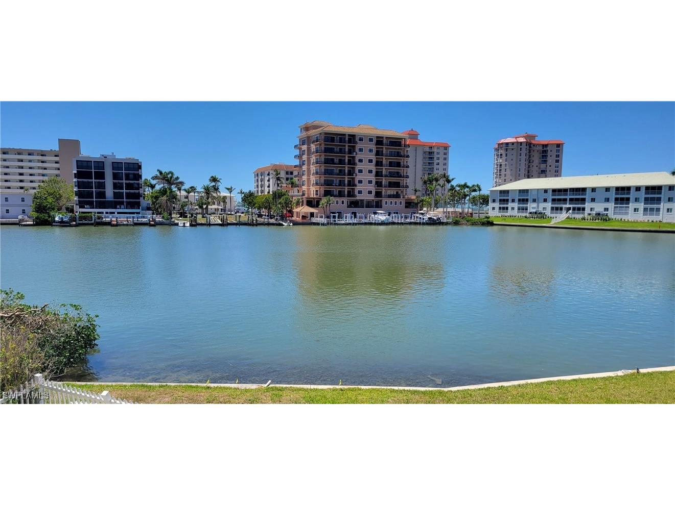 141 Conners Avenue Naples FL 34108 224086469 image16