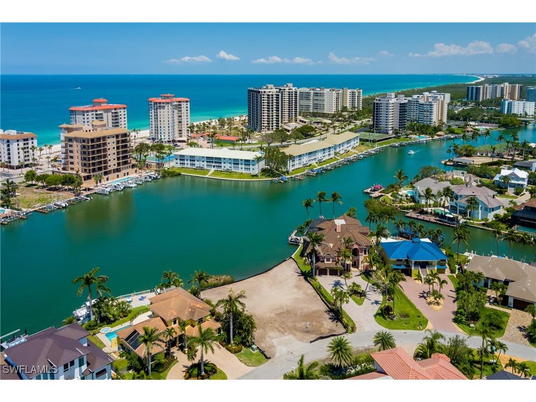 141 Conners Avenue Naples FL 34108 224086469 image8