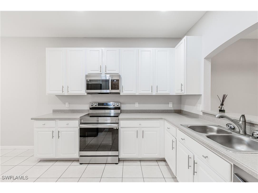 14183 Fall Creek Court Naples FL 34114 225048766 image2