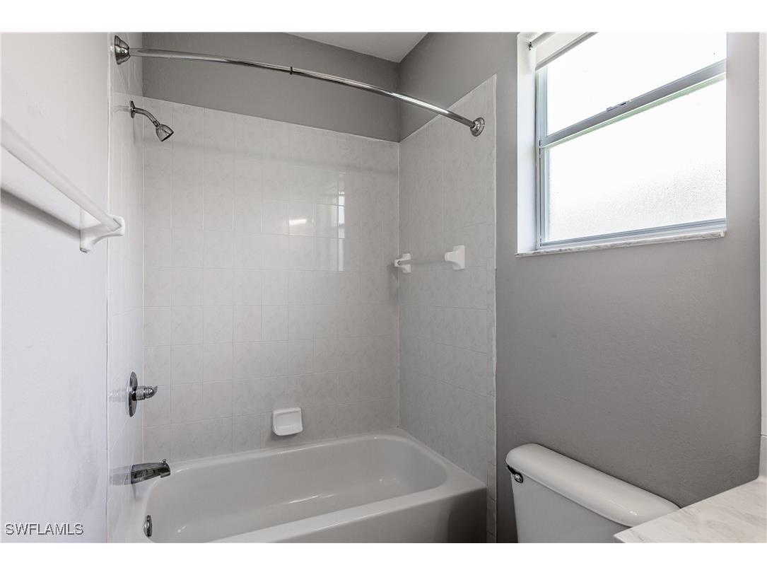 14183 Fall Creek Court Naples FL 34114 225048766 image8