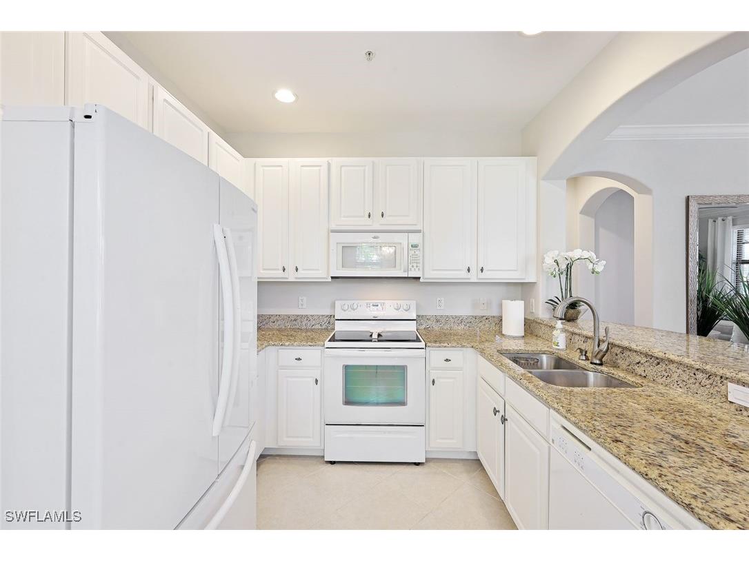 1423 Santiago Circle #1702 Naples FL 34113 225036763 image10