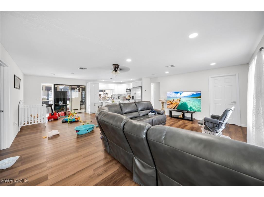 14260 Mcgregor Boulevard Fort Myers FL 33919 225050211 image4