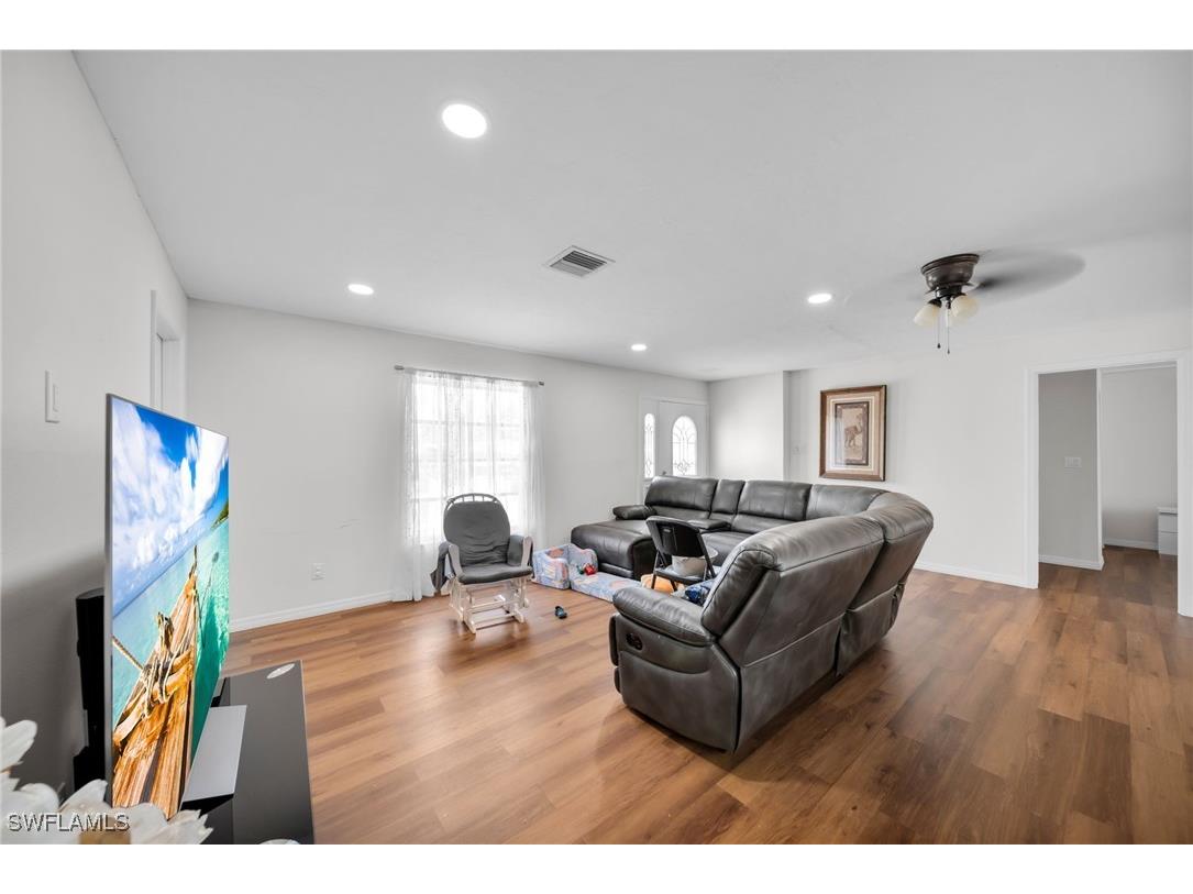 14260 Mcgregor Boulevard Fort Myers FL 33919 225050211 image6