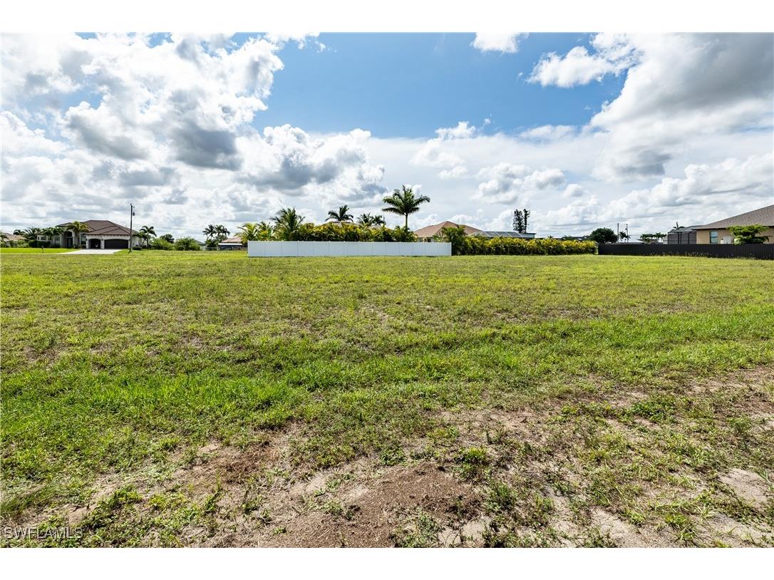 1431 NW 38th Place Cape Coral FL 33993 225052703 image10
