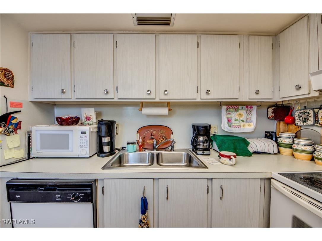 1432 Tropic Terrace #1432 North Fort Myers FL 33903 225008092 image8