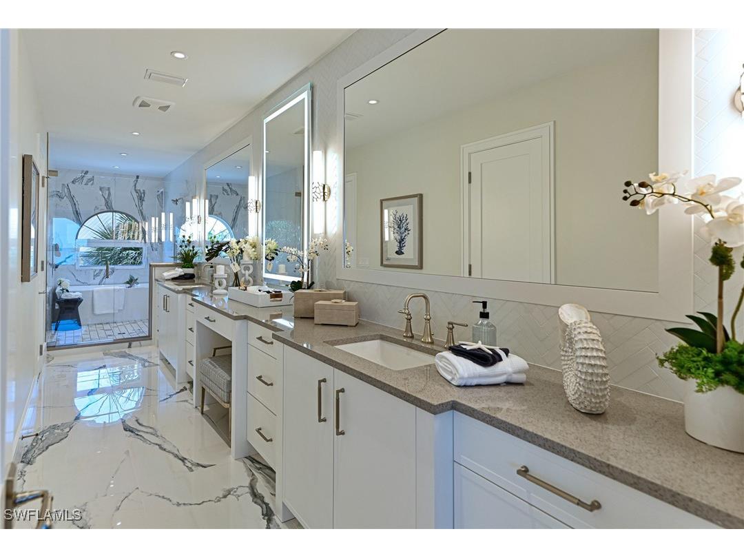 145 Barefoot Circle #4-4 Bonita Springs FL 34134 225038941 image22