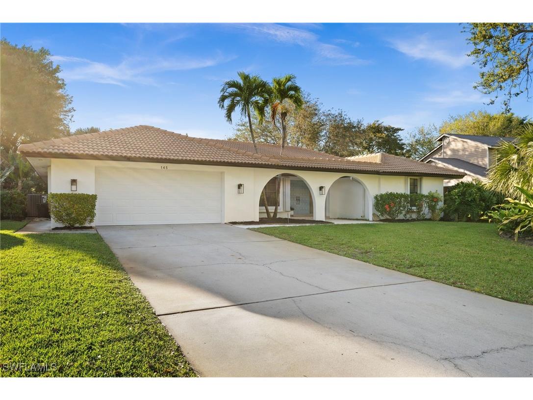 145 Forestwood Drive Naples FL 34110 225027440 image1