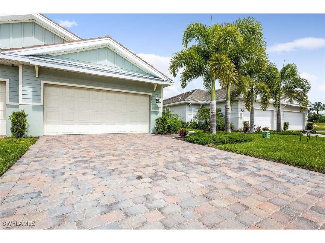 14533 Edgewater Circle Naples FL 34114 225044976 image1