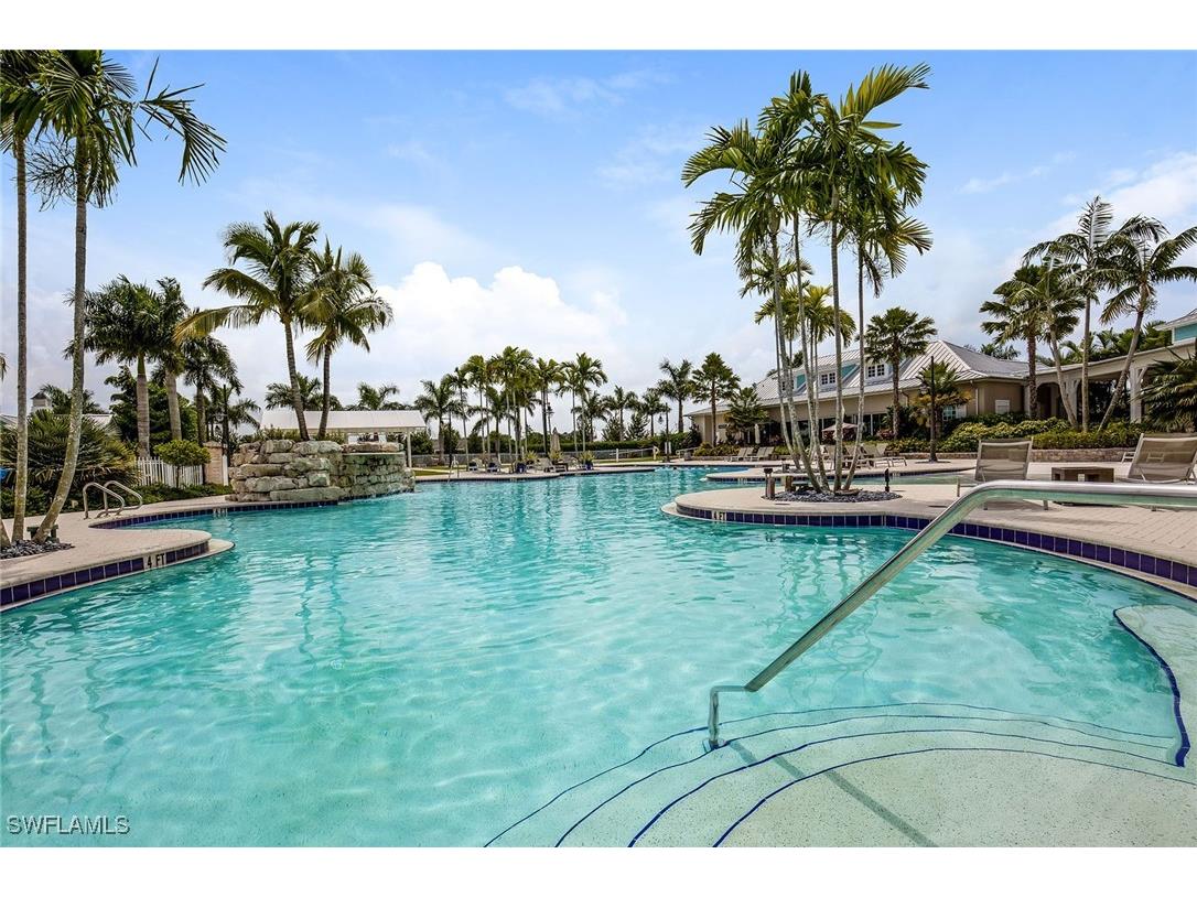 14533 Edgewater Circle Naples FL 34114 225044976 image21