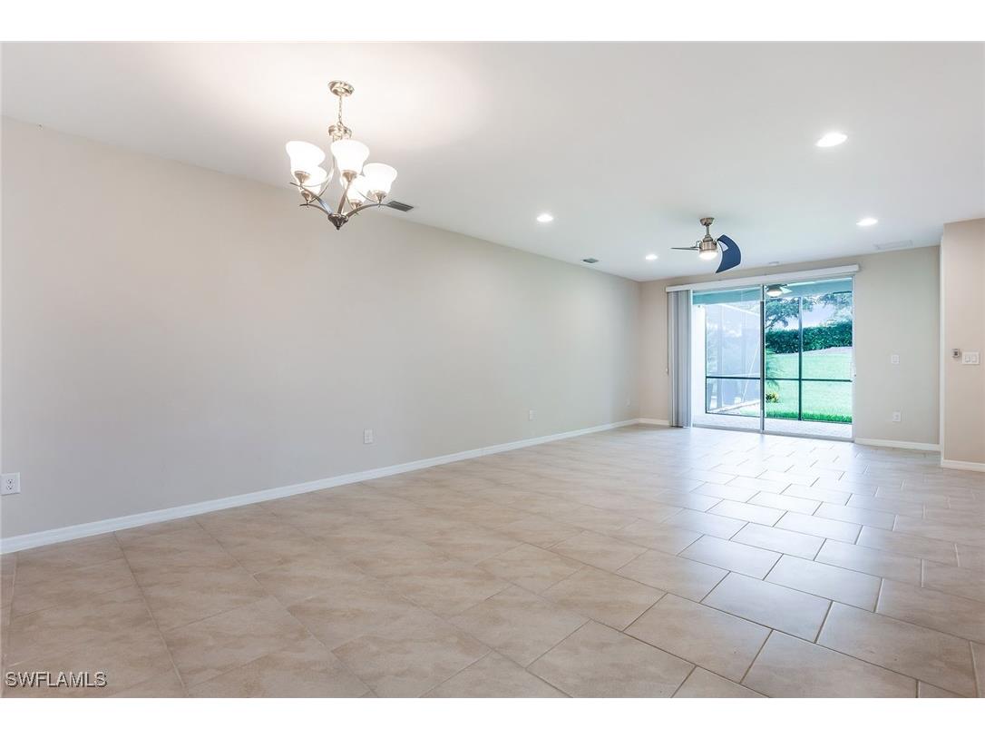 14533 Edgewater Circle Naples FL 34114 225044976 image3