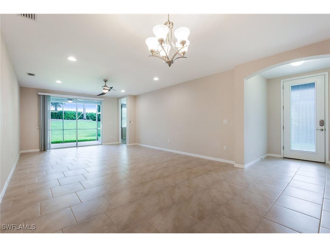 14533 Edgewater Circle Naples FL 34114 225044976 image4